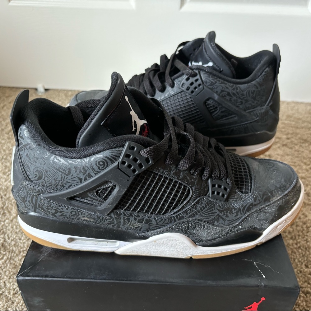 Jordan Retro 4